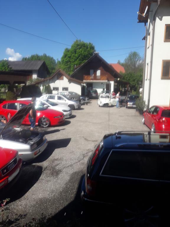 Gaestehaus Lutschounig Faak am See Exteriör bild